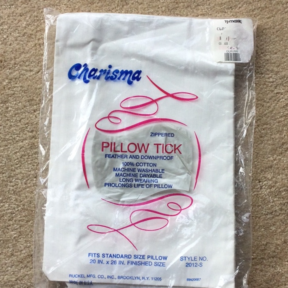 NWT Charisma Zippered Pillow Tick Feather and Downproof Cover